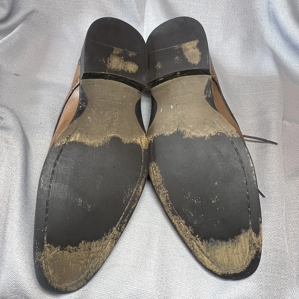 Aston Grey Collection Size 11.5 Men's Leather Oxford Lace Up Dress shoes - Brown